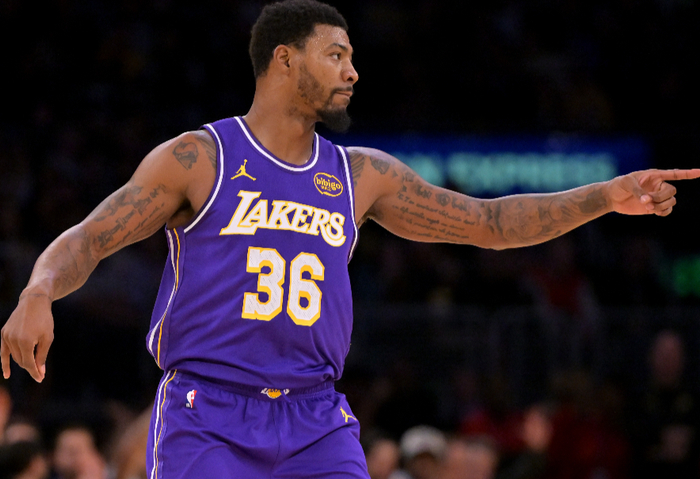 杏彩体育官网-胜鹈鹕！詹姆斯直指防守重要性，斯玛特不满判罚，里弗斯谈伤势！|新奥尔良鹈鹕队|马库斯-斯玛特|奥斯汀-里弗斯|NBA常规赛|洛杉矶湖人队_新浪新闻